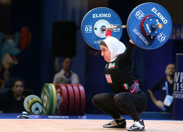 پوپک بسامی؛ اولین پرستار وزنه‌بردار ایرانی