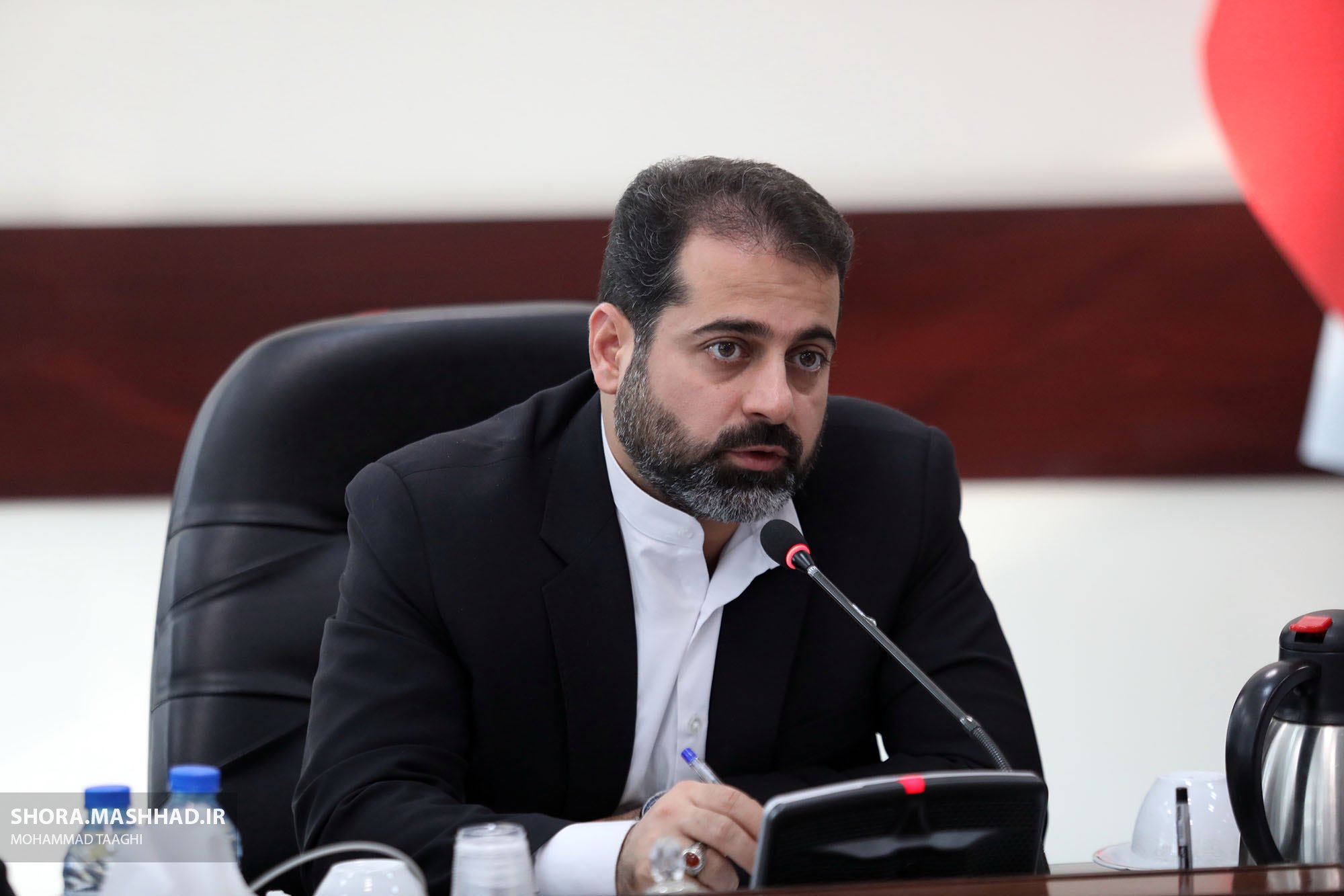 شهرداری مشهد از بودجه انحراف دارد